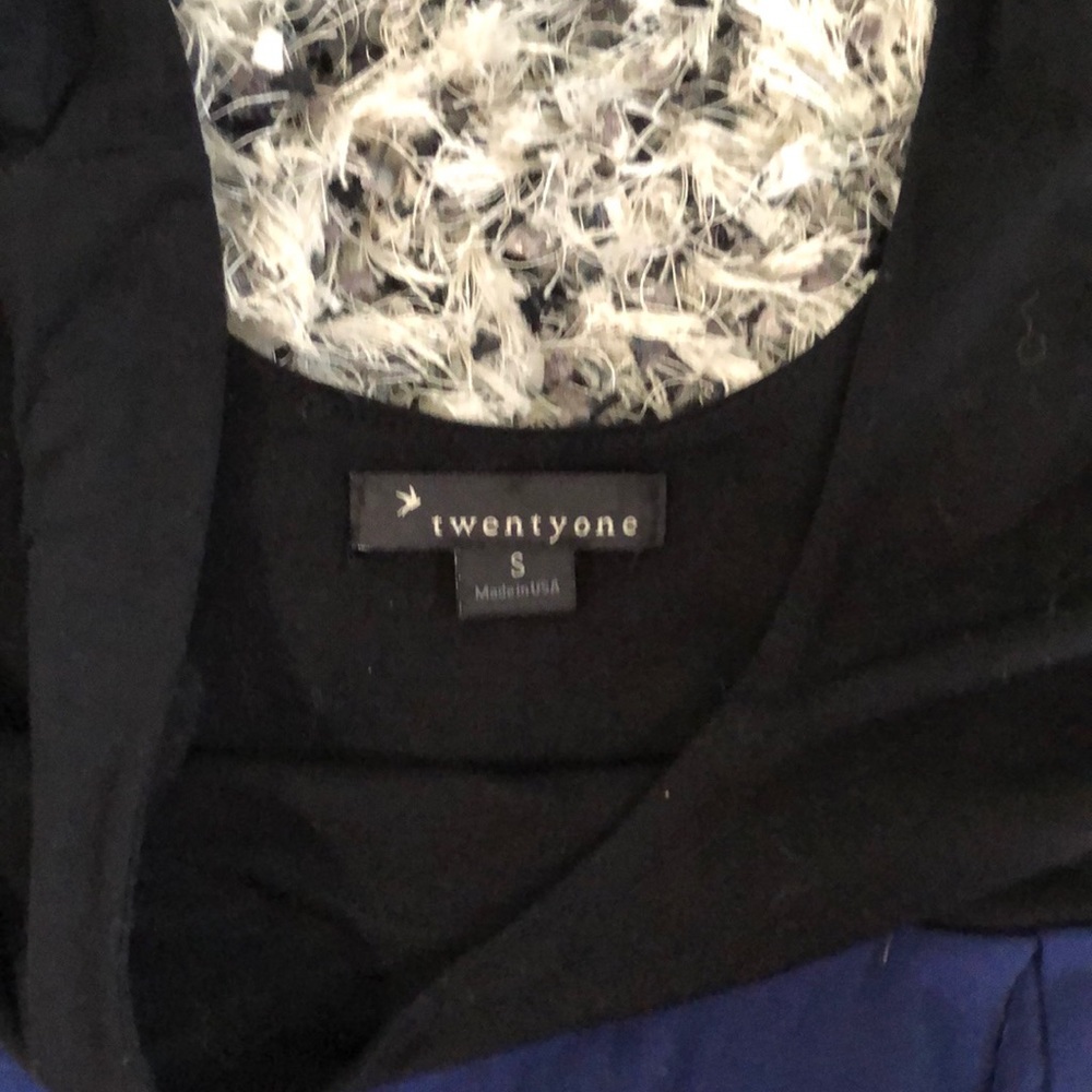 Tank top! - Picture 3 of 3